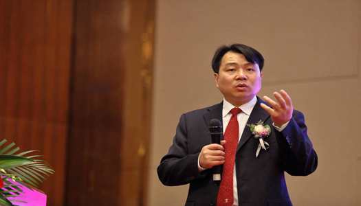 砥勵(lì)前行      筑夢遠(yuǎn)航