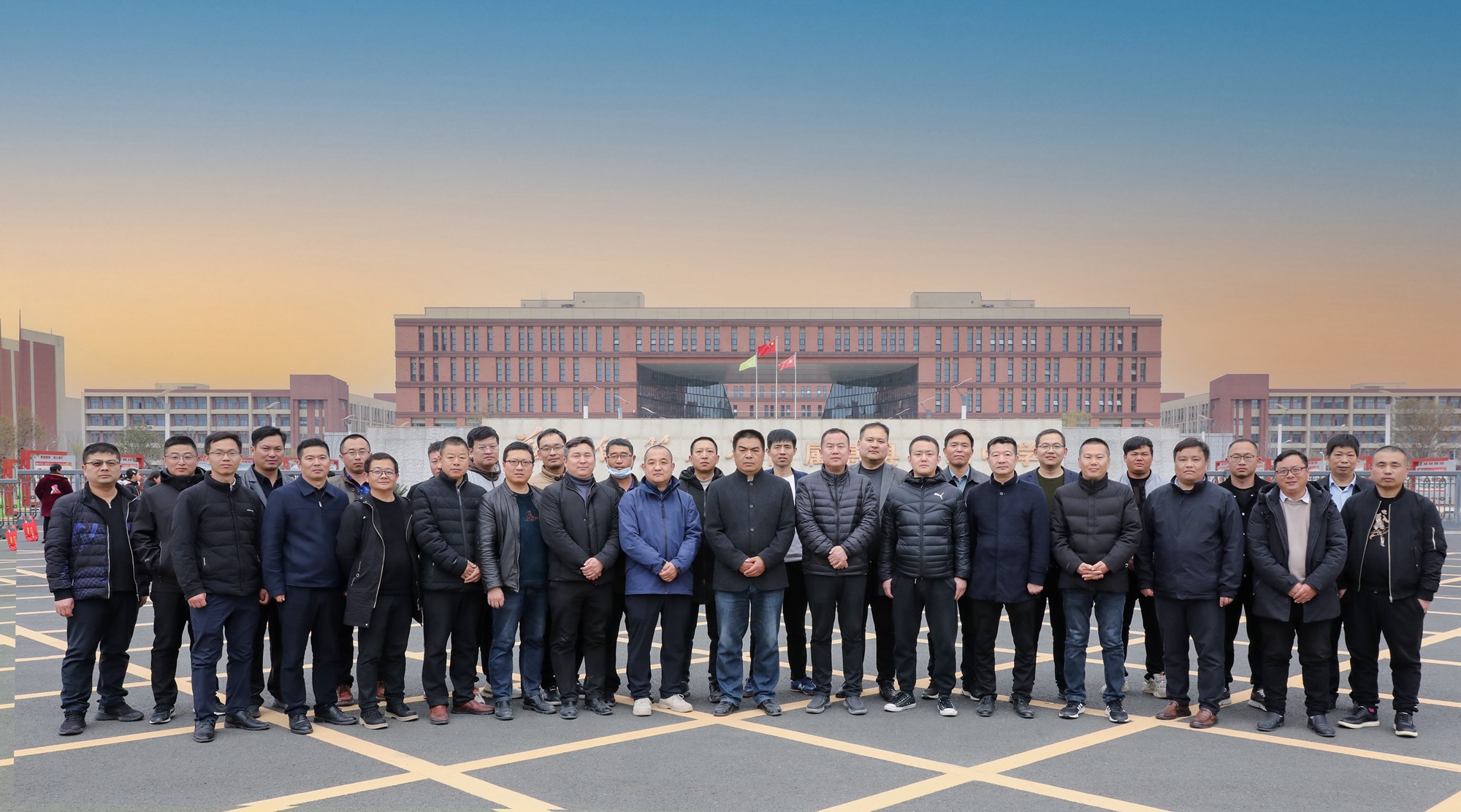 1679308745131518.jpg 41212.jpg